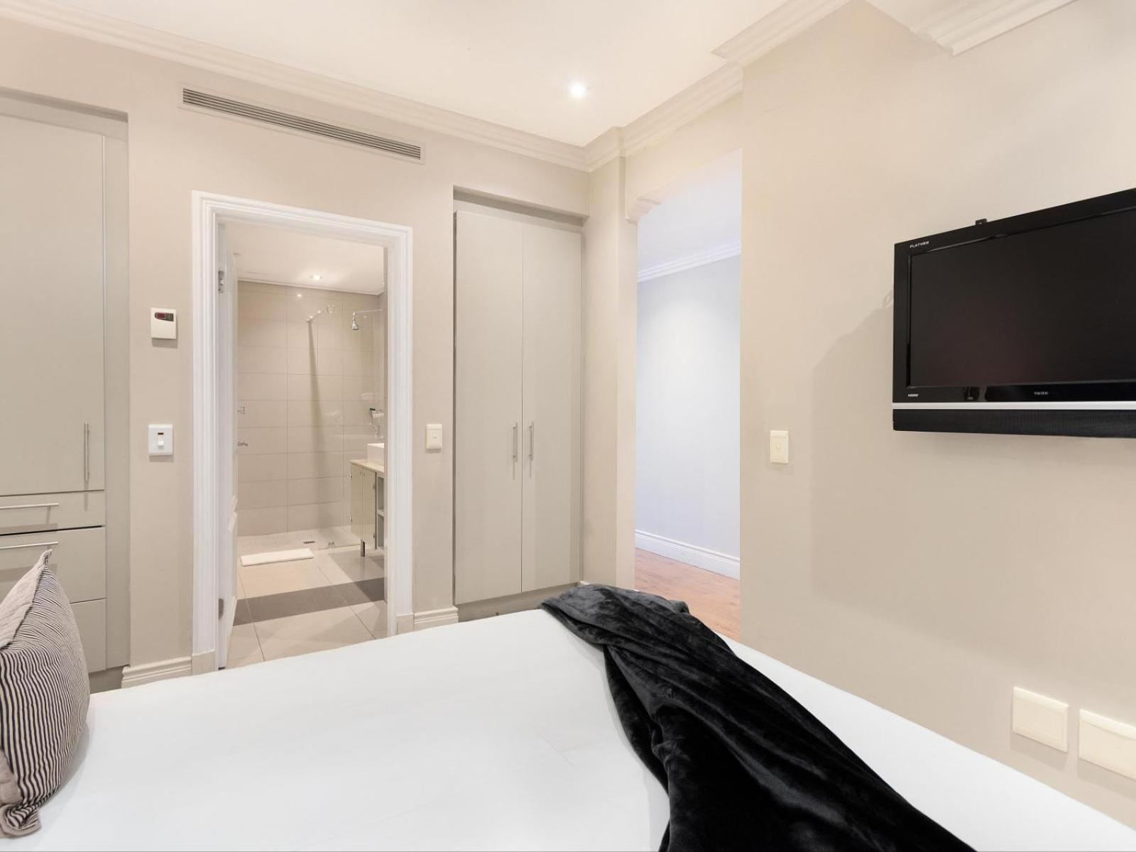 Cape Royale Apartments With Cape Finest Cape Town Room photo