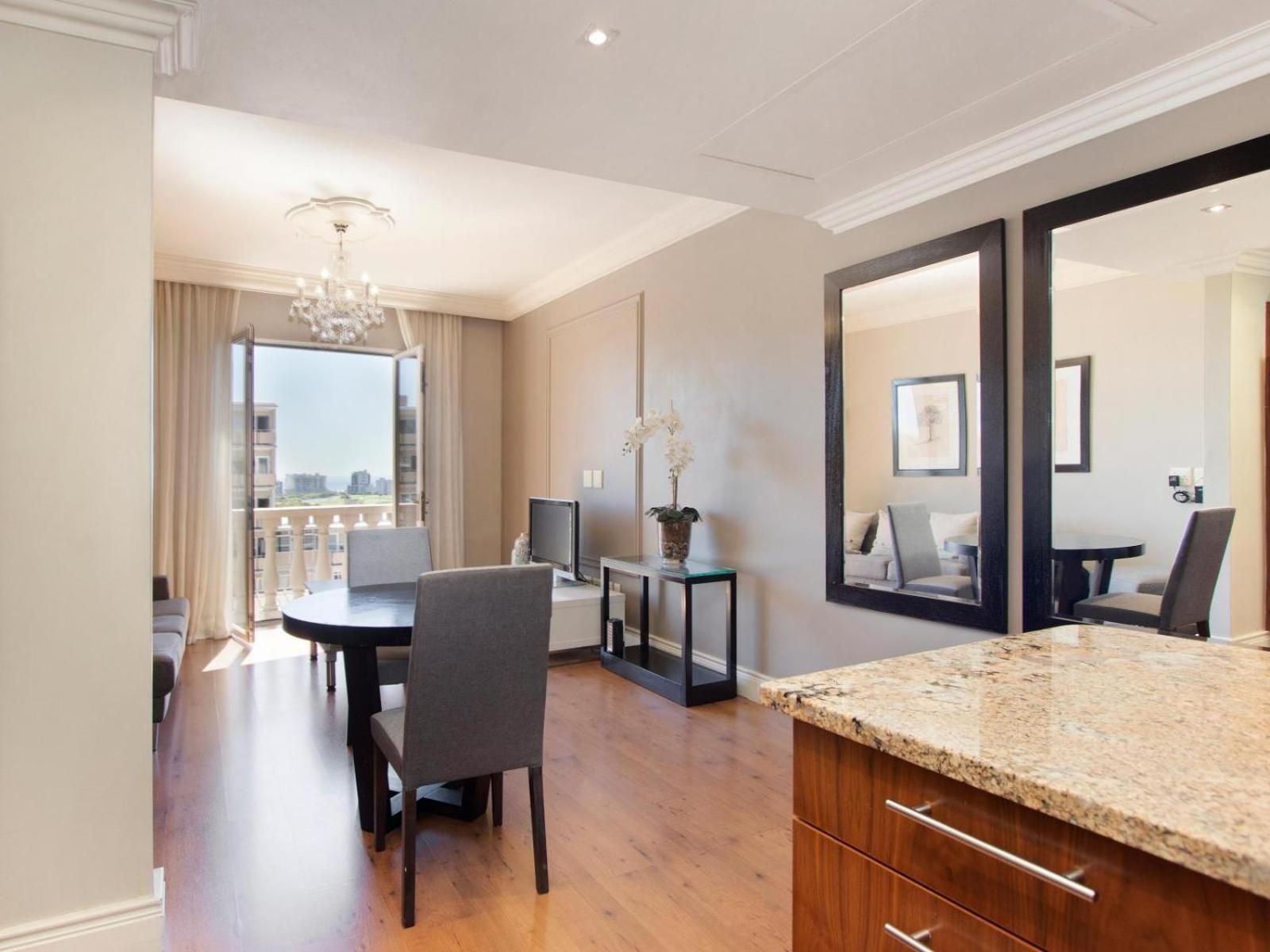 Cape Royale Apartments With Cape Finest Cape Town Room photo