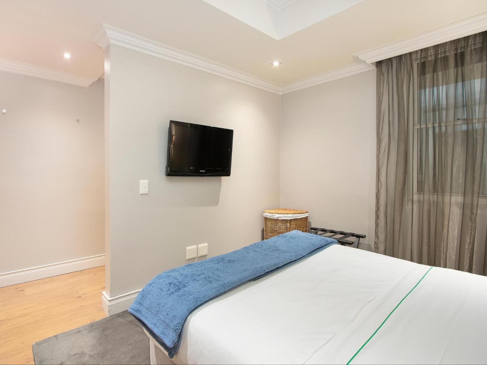 Cape Royale Apartments With Cape Finest Cape Town Room photo