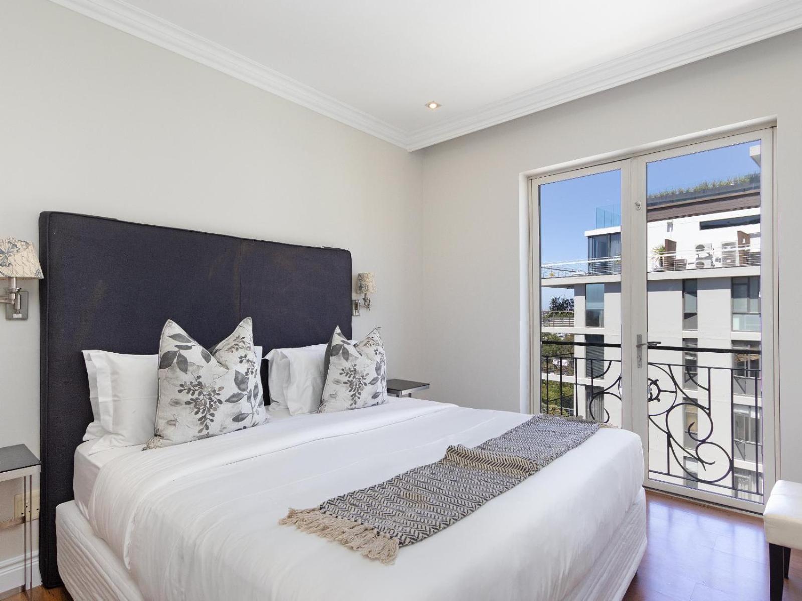 Cape Royale Apartments With Cape Finest Cape Town Room photo