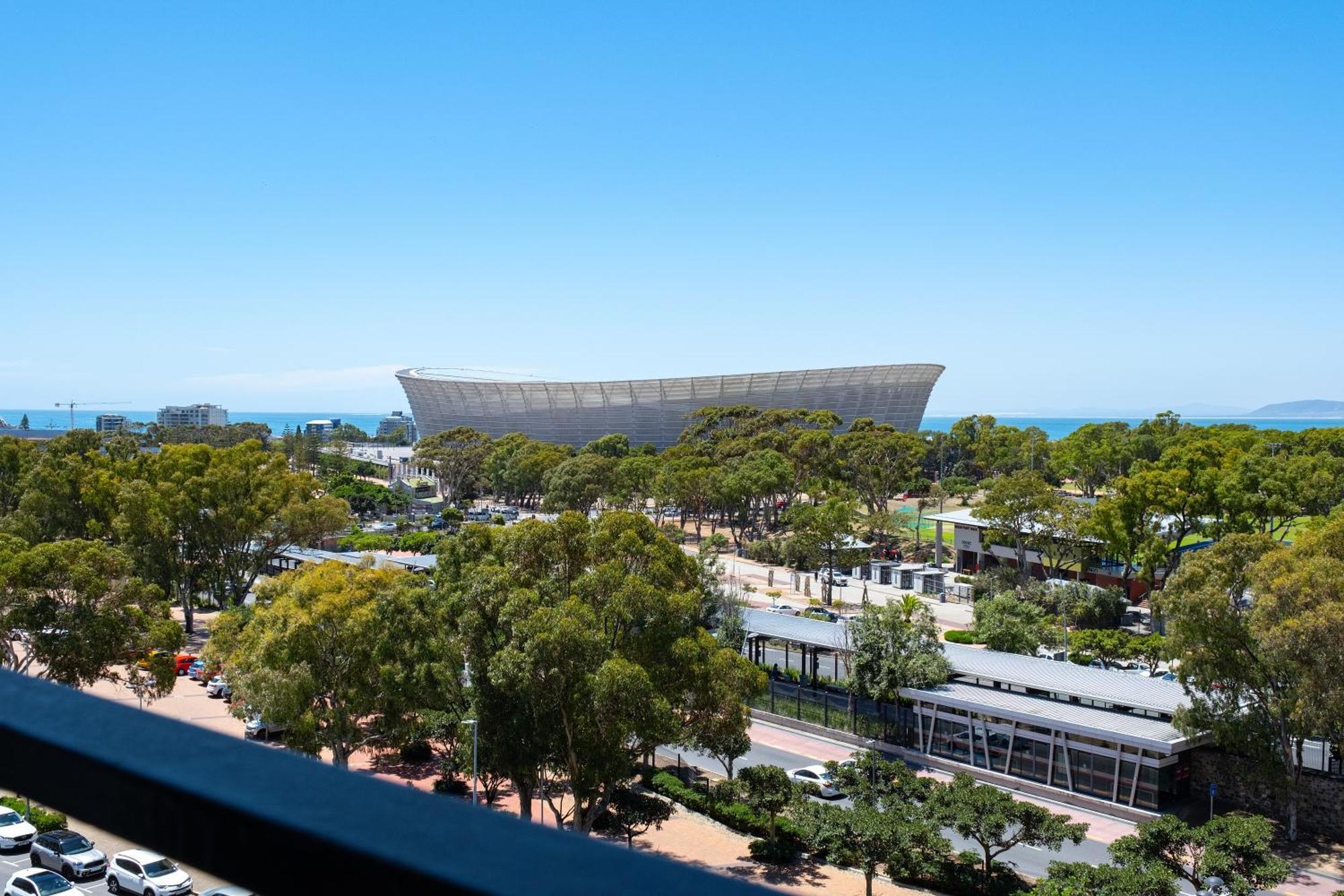 Cape Royale Apartments With Cape Finest Cape Town Room photo